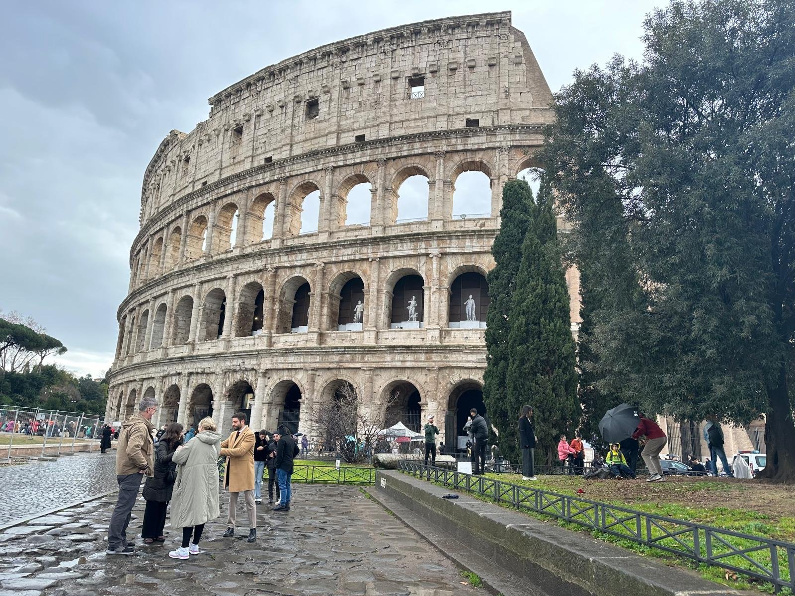 Arena Colosseum Sightseeing Self Guided Tour in Rome
